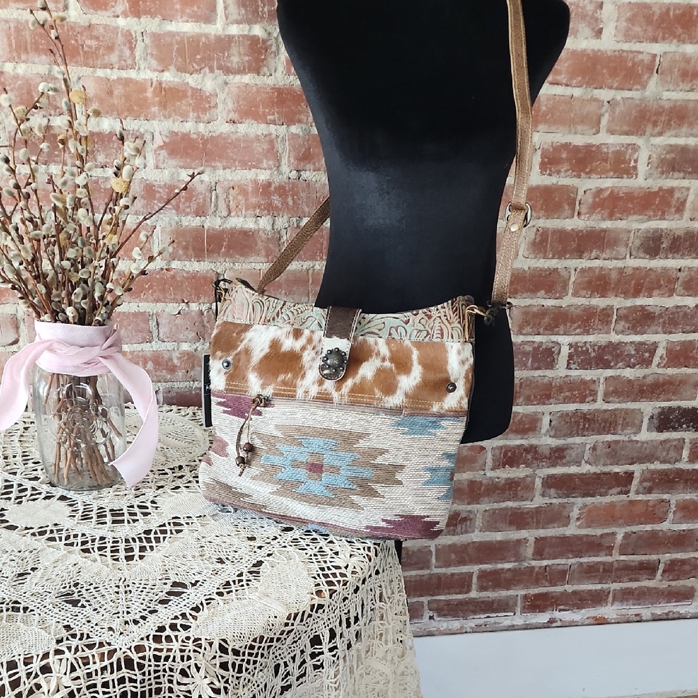 Boho Patterned Crossbody Shoulder Bag in Brown Multi